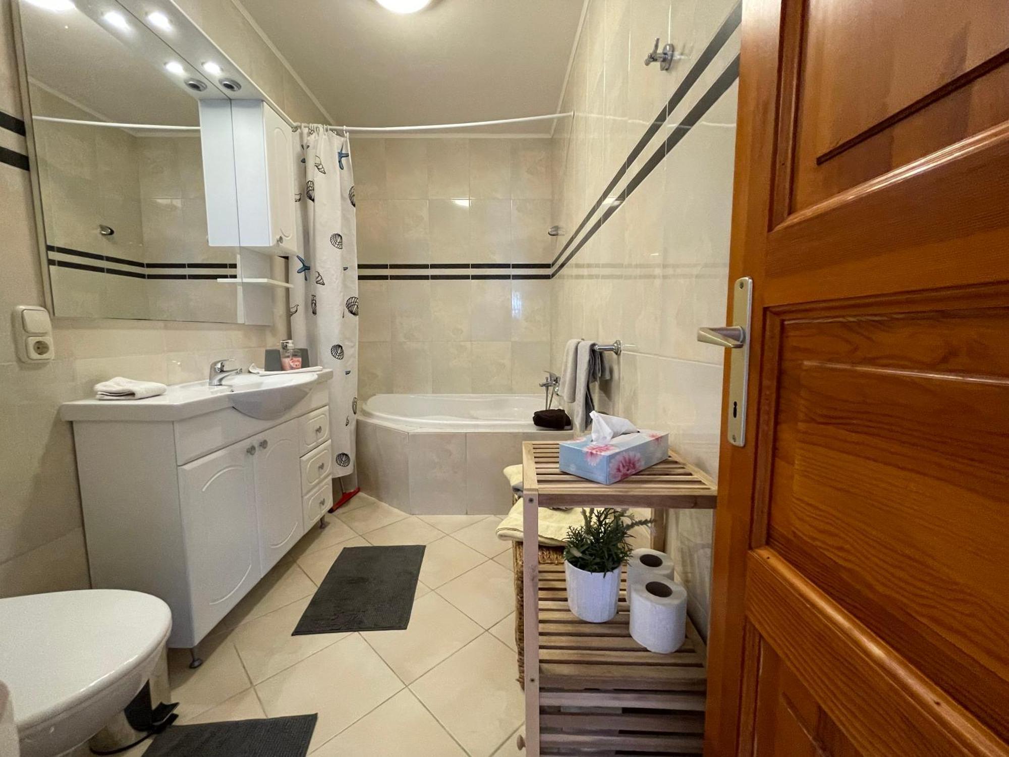 Appartement Kastelo Teraso 잘레크세니 외부 사진